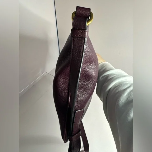 Marc by Marc Jacobs Too Hot to Handle Sia Pebbled Leather Crossbody Bag - Picture 4 of 14